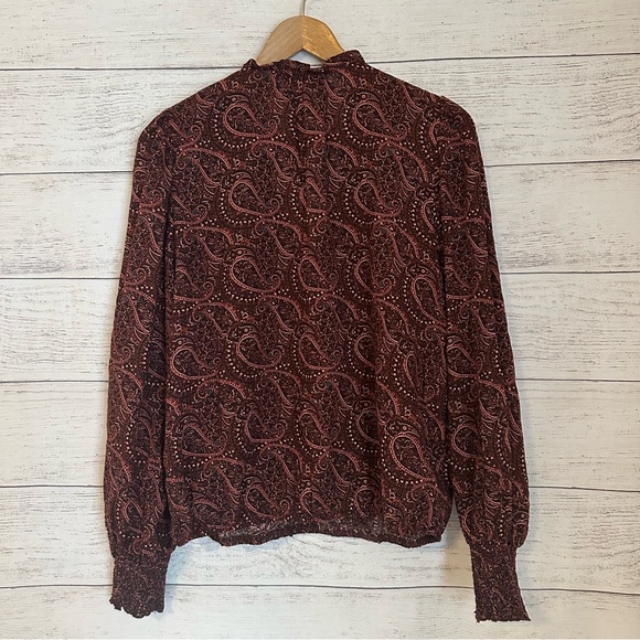 Evereve Aiden Paisley Blouse. - Picture 5 of 6